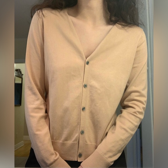 Banana Republic Pink Cardigan - Picture 3 of 8